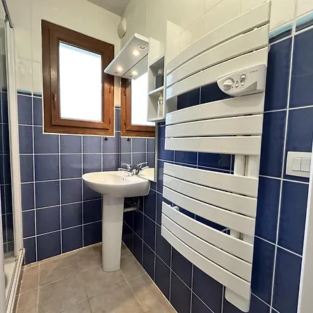 Hadrien - T2 Colline Des Bains Mae-8511 Apartment